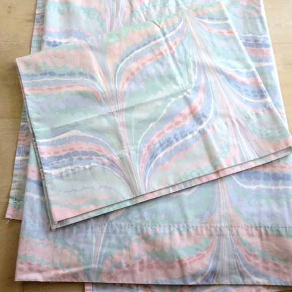 Westpoint Stevens Full Sheets 1 Flat 2 Pillowcases Blue Pink Whale Tail No Iron - Picture 1 of 7